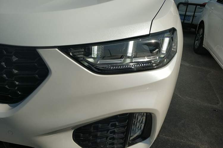 Used Wey VV5 2017 2.0T Ultra-Luxury Version