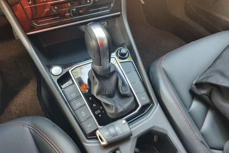 Used Volkswagen Lavida 2024 300TSI DSG Starry Sky Leading Edition