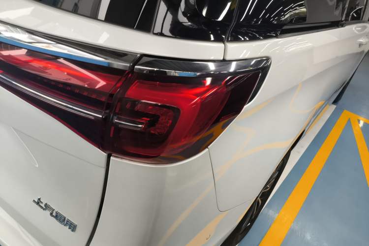 Used Buick GL8 2021 ES Land Cruiser 653T Luxury Edition