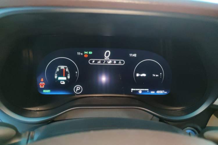 Used Toyota Granvia 2022 2.5L Hybrid Flagship Edition
