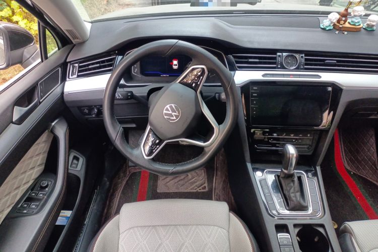 Used Volkswagen Magotan 2023 2 Million Units Commemorative Edition 330TSI DSG Luxury Version
