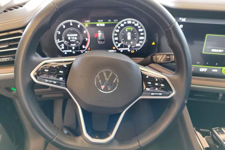 Used Volkswagen Touareg 2020 2.0 TSI RuiShang Edition China VI Standard