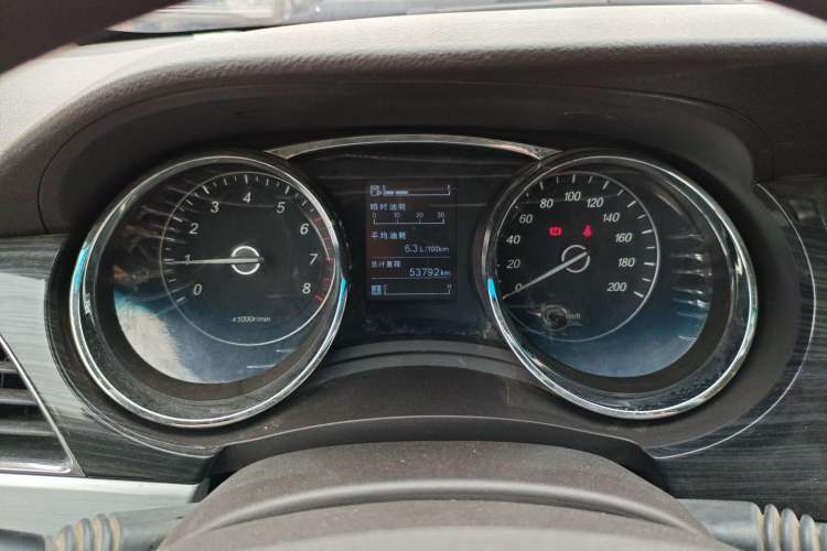 Used Baojun 730 2016 1.5L Manual Comfort Version 7 Seats China V Emission Standard
