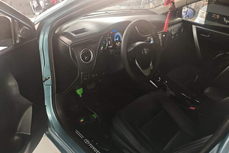 Used Toyota Corolla 2017 Revised Dual-Engine 1.8L E-CVT Elite Edition
