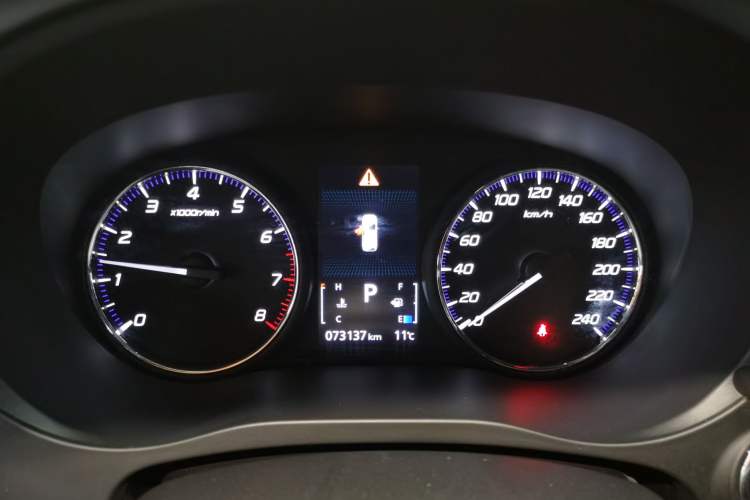 Used Mitsubishi Outlander 2019 2.0L Two-Wheel Drive Comfort Edition 5 Seats China VI Standard
