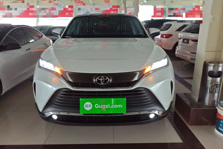 Used Toyota Harrier 2023 2.0L CVT Two-Wheel Drive Entry Version