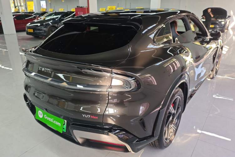 Used  YU7 2025 Ultra-Long Range High-Performance All-Wheel-Drive Max Edition
