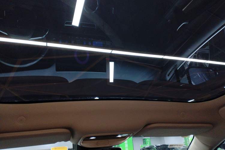 Used Hima AITO M5 2022 Extended-Range Four-Wheel Drive Flagship Edition
