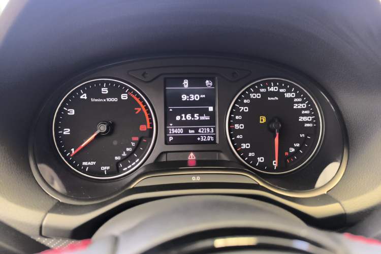 Used Audi Q2L 2022 35 TFSI Progressive Dynamic Edition
