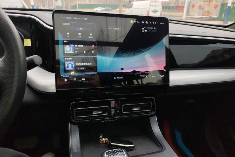 Used GAC Trumpchi GS8 2024 Linghang Series 2.0 TGDI Two-Wheel Drive Luxury Smart Connectivity Version
