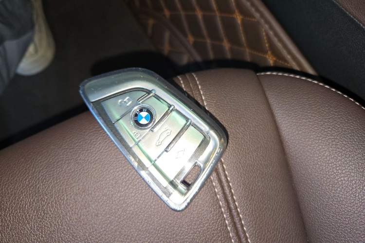 Used BMW 5 Series 2019 Restyled 525Li M Sport Package
