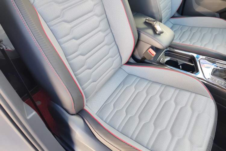 Used Volkswagen Tiguan L New Energy 2022 430 PHEV Plug-in Hybrid Flagship Edition
