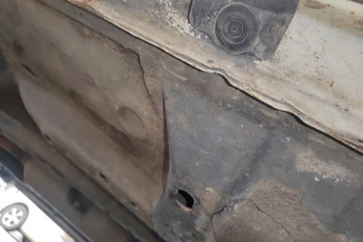 Used Haval H1 2015 1.5L AMT Luxury Model
