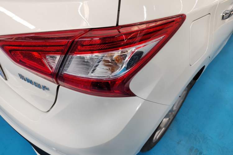 Used Nissan Tiida 2021 1.6L CVT Smart Drive Edition
