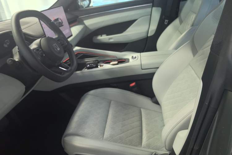 Used Zeekr 001 2025 YOU Edition 100 kWh All-Wheel Drive