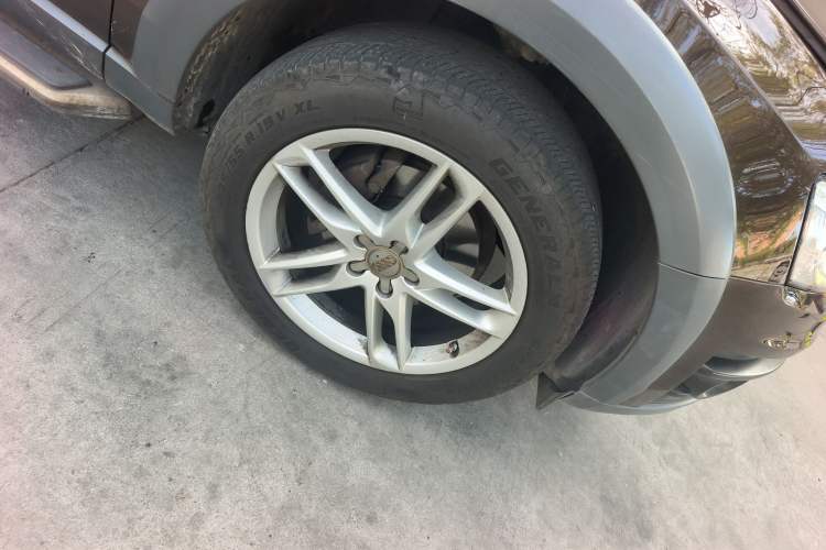 Used Audi Q5 2018 Collector's Edition 40 TFSI Technology Model