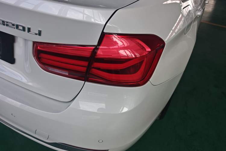 Used BMW 3 Series 2019 320Li Fashion Model
