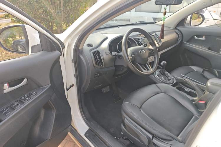 Used Kia Sportage R 2015 2.0L Automatic Two-Wheel Drive GL
