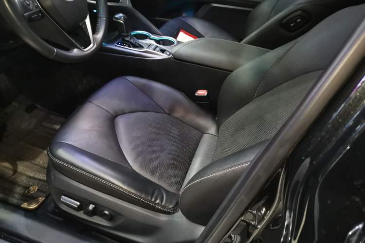 Used Toyota Camry 2021 2.5S Fēngshàng Edition
