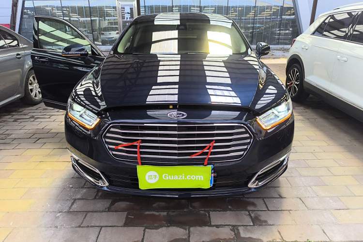 Used Ford Taurus 2017 EcoBoost 245 Luxury Model