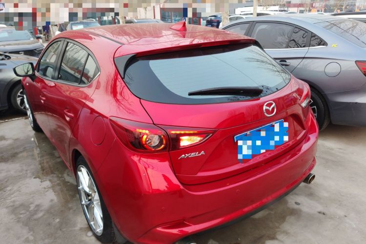 Used Mazda Mazda 3 Axela 2017 Hatchback 2.0L Automatic Sport Model China V Emission Standard