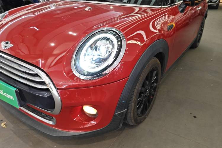 Used  MINI 2014 1.5T COOPER Fun
