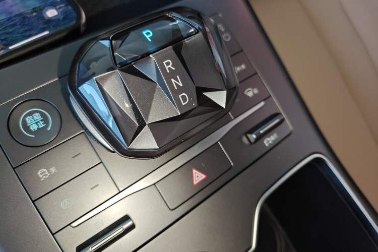 Used BYD Song Pro New Energy 2025 Second-Generation DM-i 75KM Leading Edition