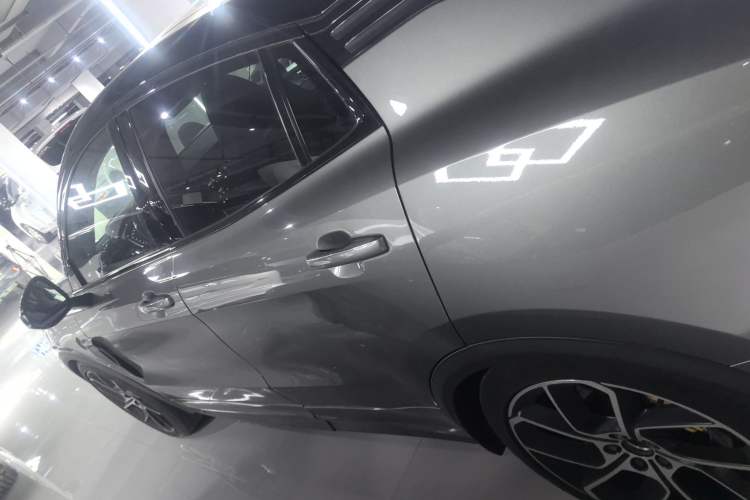 Used Lynk & Co 05 2020 2.0TD Two-Wheel Drive Shine Halo