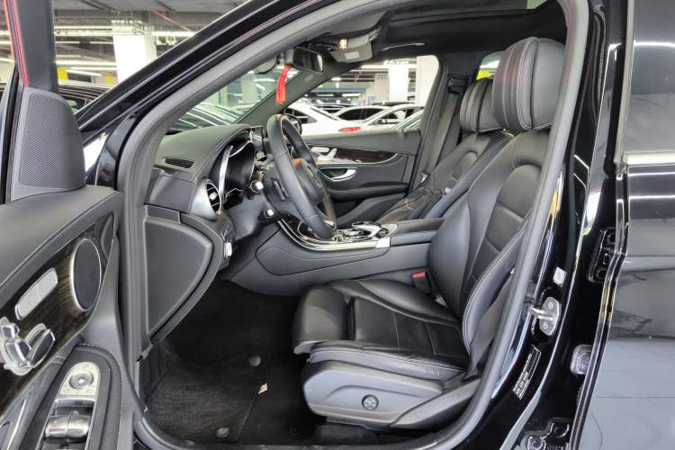 Used Mercedes-Benz GLC 2017 GLC 260 4MATIC Luxury Model