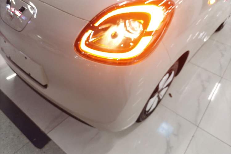 Used Wuling Hongguang MINIEV 2025 Four-Door Version Advanced Edition
