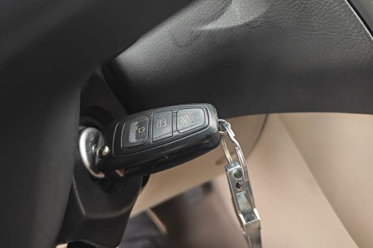 Used Ford Focus 2015 Sedan 1.6L Automatic Comfort Model
