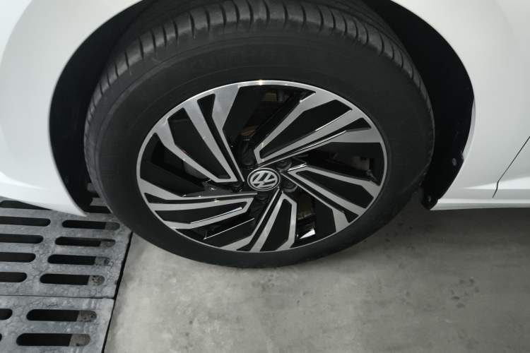 Used Volkswagen Sagitar 2022 280TSI DSG Flyover Edition
