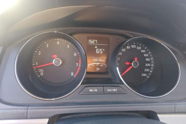 Used Volkswagen Lavida 2017 1.6L Manual Comfort Edition