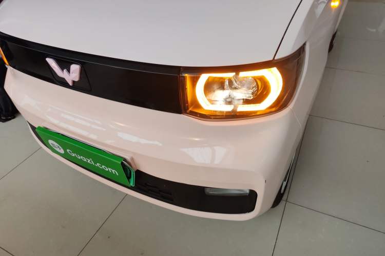 Used Wuling Hongguang MINIEV 2021 Macaron Fashion Edition Lithium-Ion Battery