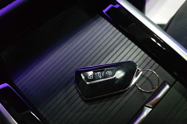 Used Volkswagen Passat 2025 Pro 380TSI Starry Dragon Luxury Edition
