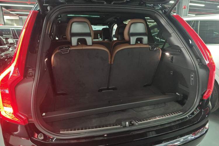 Used Volvo XC90 New Energy 2022 E-Drive Hybrid T8 Luxury Flagship 7-Seater
