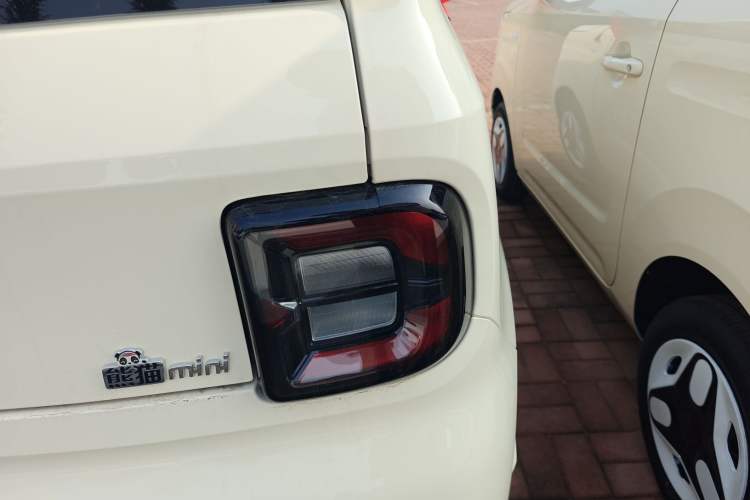 Used  Panda 2025 210 km – Yuanqi Bear
