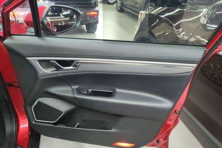 Used Geely Auto Emgrand GS 2018 Lingchao Edition 1.4T Automatic LingShang Smart Connectivity Model
