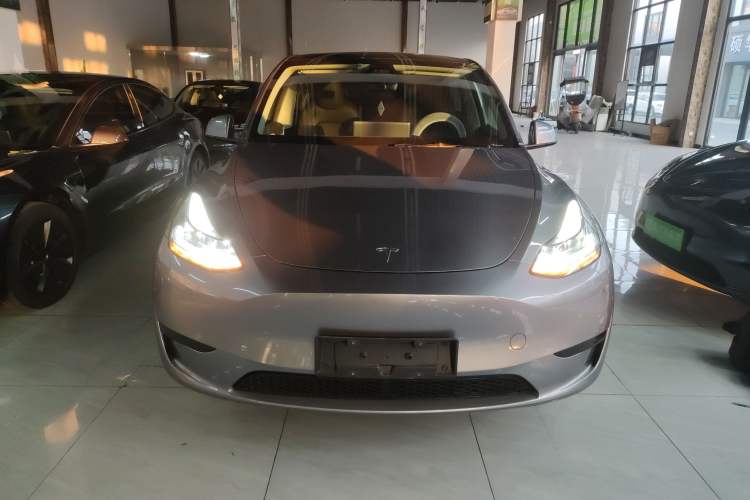 Used Tesla Model Y 2024 Rear-Wheel-Drive Version
