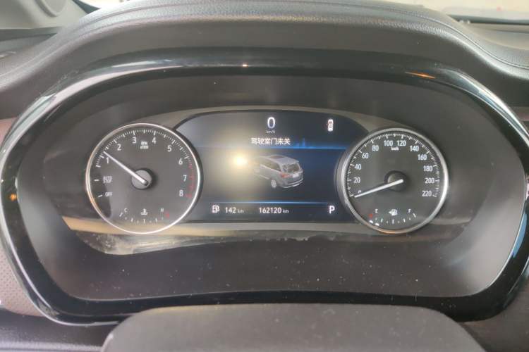 Used Buick GL8 2022 Land Business Class 652T Luxury Model