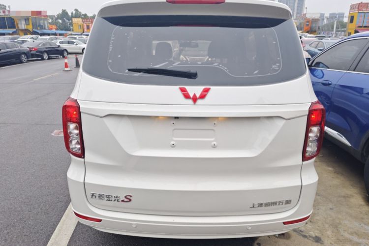 Used Wuling Hongguang 2019 1.5L S Comfort Edition China VI LAR
