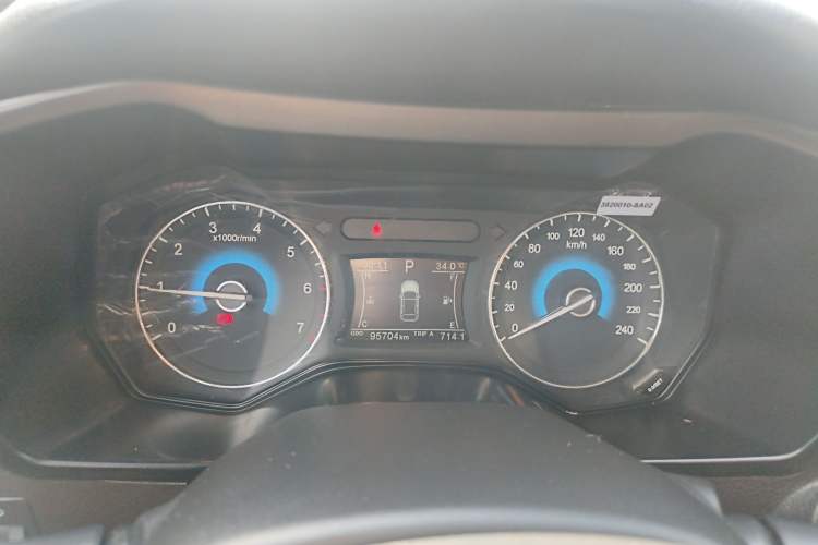 Used Dongfeng Fengon 580 2016 Revised Version 1.5T CVT Luxury Edition
