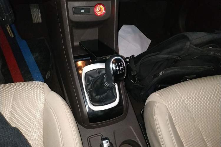 Used Baojun 310W 2017 1.5L Manual Comfort Model China V Standard