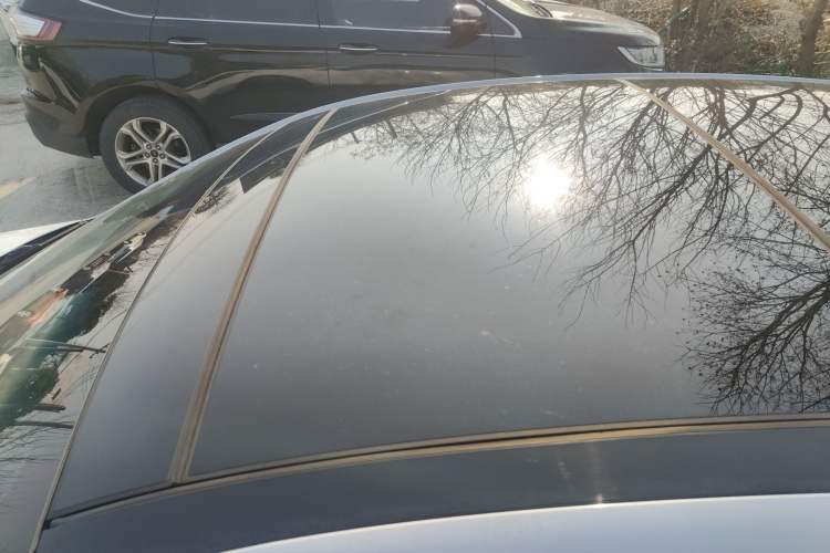 TDK.VehicleDetails.img