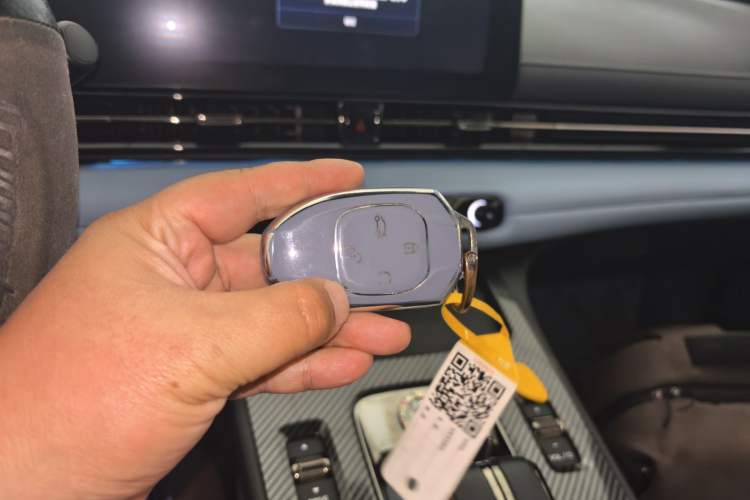 Used GAC Trumpchi EMPOW 2023 Shadow Leopard H Smart Hybrid Edition