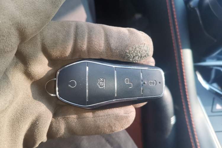 Used BYD Song PLUS New Energy 2021 DM-i 100KM Four-Wheel Drive Flagship PLUS