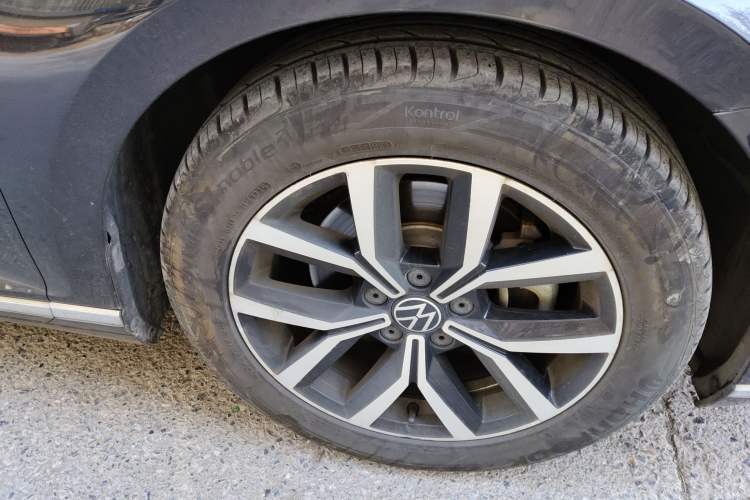 Used Volkswagen Magotan 2020 330TSI DSG Leading Model
