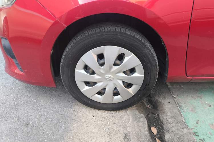 Used Toyota YARiS L 2015 1.5E Automatic Charm Edition
