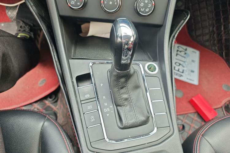 Used Volkswagen Bora 2020 1.5L Automatic Fashion Edition
