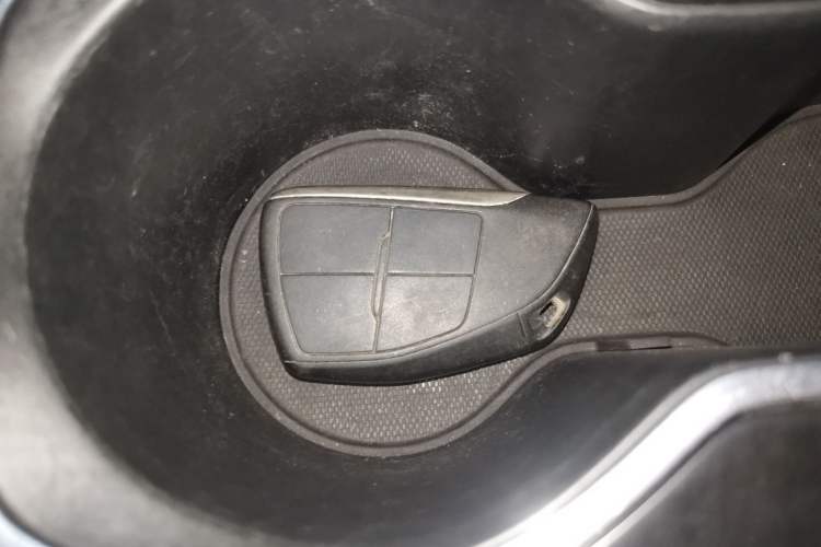 Used Buick Envision 2020 Encore S 652T Two-Wheel Drive Luxury Model
